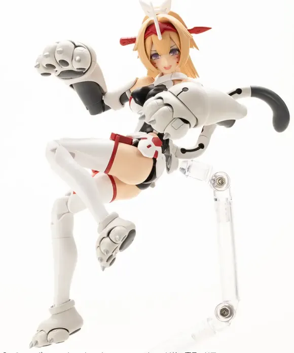 Heavy Weapon Unit 39 Cat Armor Unit 01