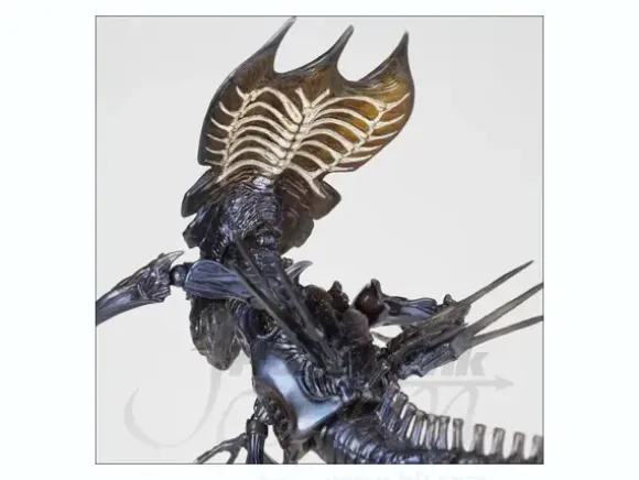 Sci-Fi Revoltech Alien Queen