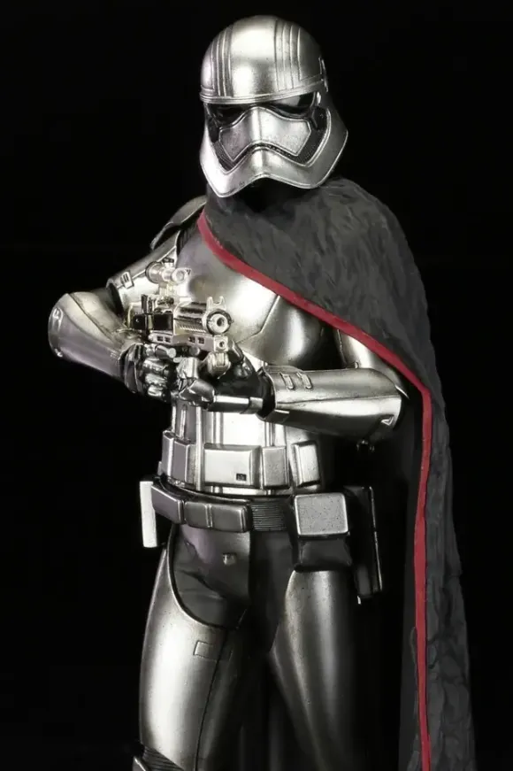 1/10 Star Wars Artfx+ Captain Phasma