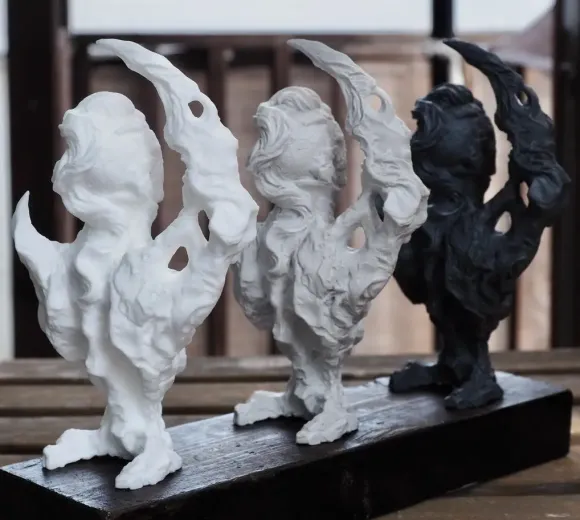 the Beautiful / Bizarre Ones tbbo.EX.001 a portrait of the moon White