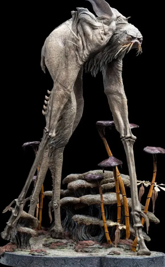1/6 The Dark Crystal / Landstrider Statue
