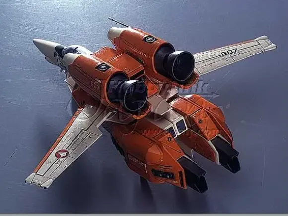 1/72 VT-1 Valkyrie "Super Ostrich"